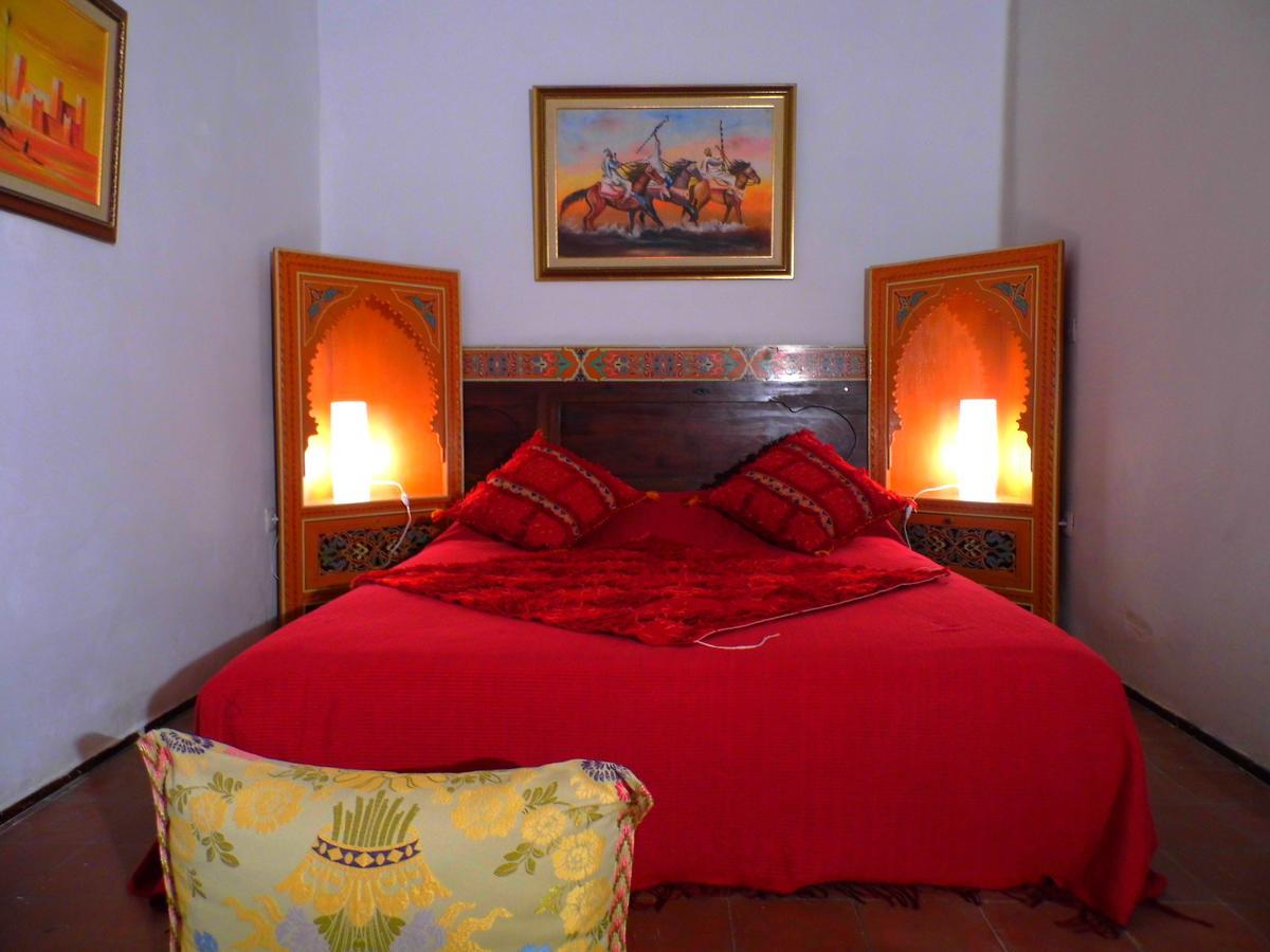 Riad A La Belle Etoile Salé Exteriör bild